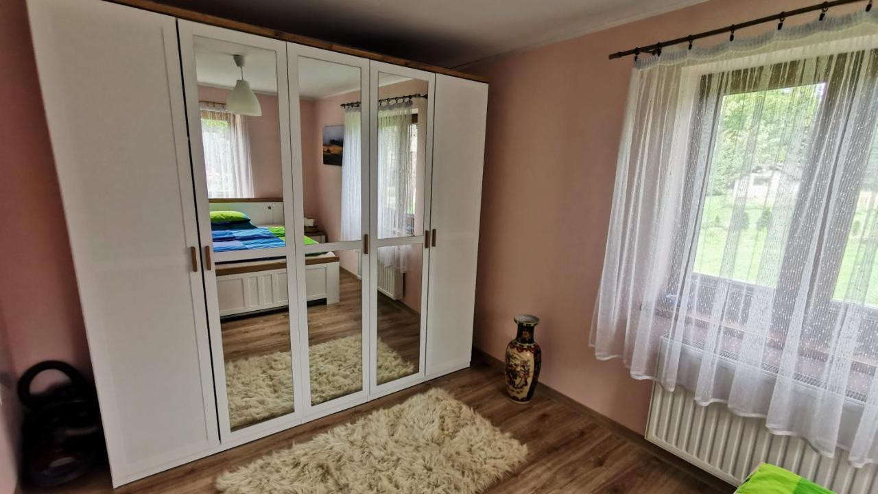 Wies Odnowa Łabowa Buitenkant foto